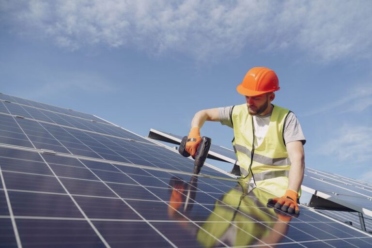 Manutenção Preventiva de Calhas e Telhados Industriais: Como Evitar Prejuízos em 2026