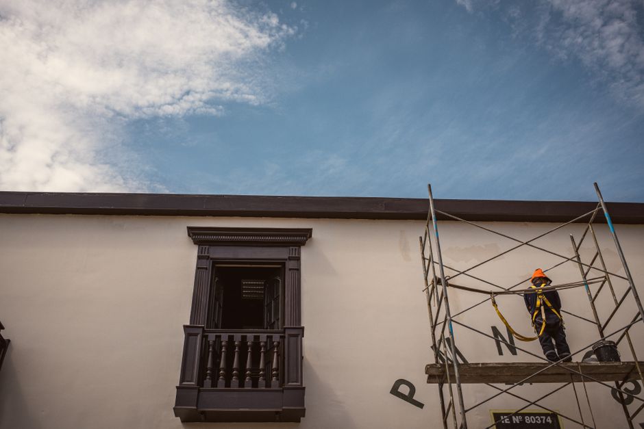 Conserto de telhado em prédios na Barra Funda: segurança e durabilidade para coberturas condominiais e industriais