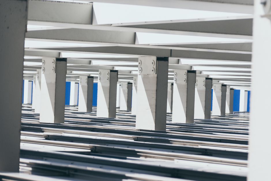 Como Escolher a Melhor Empresa de Estrutura Metálica em São Paulo? O Guia Completo da Yervant Calhas para sua Obra
